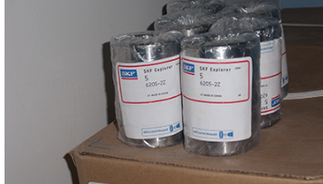 SKF 6205-2Z deep groove ball bearing
